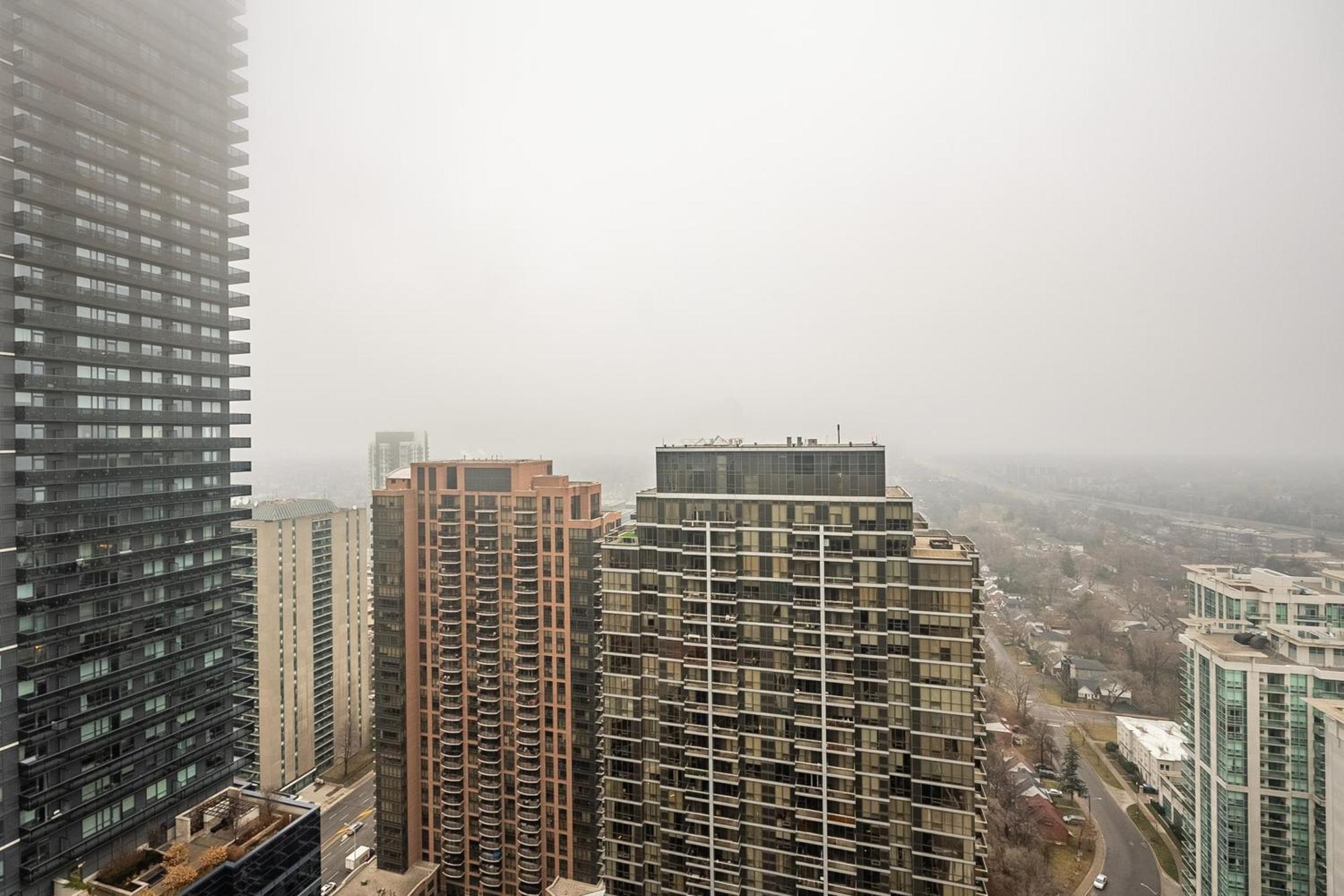 Globalstay Modern Apartments In North York Skyscraper Toronto Exterior foto
