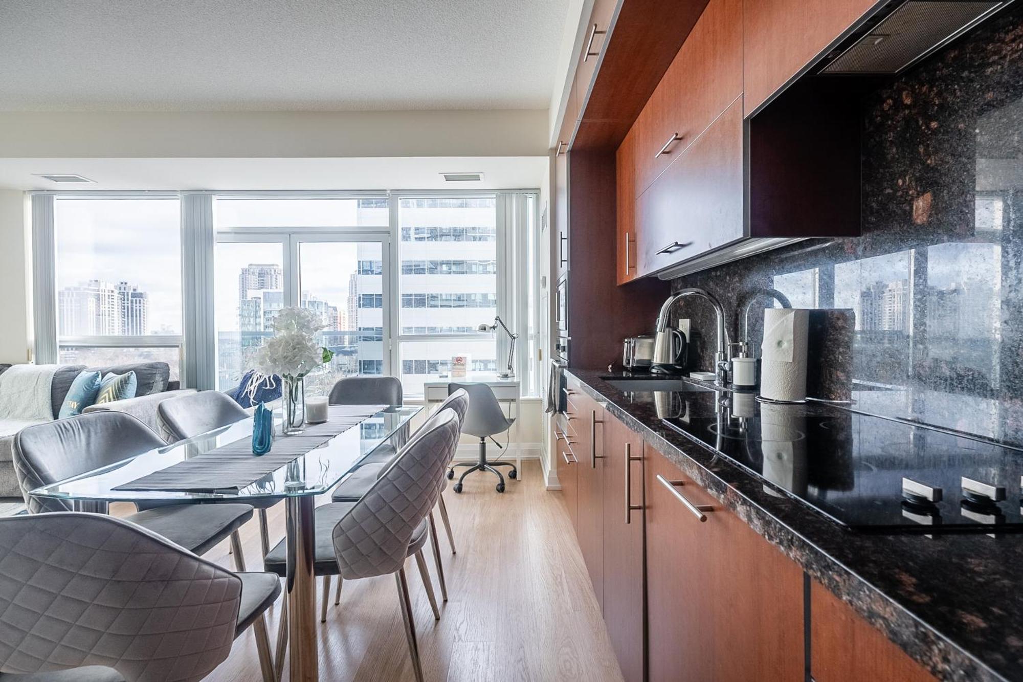 Globalstay Modern Apartments In North York Skyscraper Toronto Exterior foto